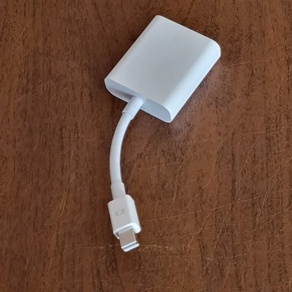 APPLE A1307 Mini Display Port Mini DP to VGA Cable Adapter Used